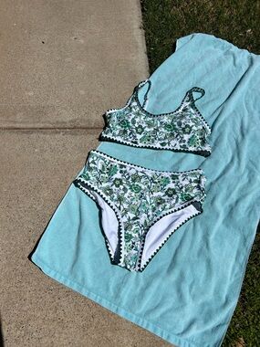 Green Floral Two-Piece women’s ' Swim Set